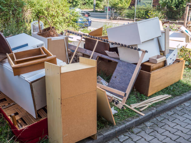 Best Mattress Removal Service  in San Fernando, CA